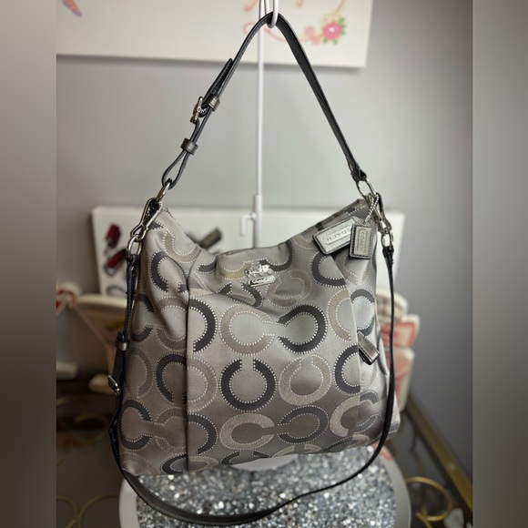 Coach Handbags - Coach 2012 Madison Dotted Op Art Outline Isabelle Large Crossbody Purse EUC